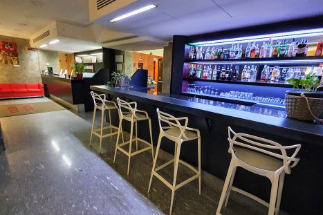hotel metro