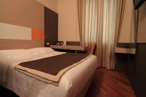 hotel metro