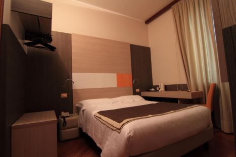 hotel metro